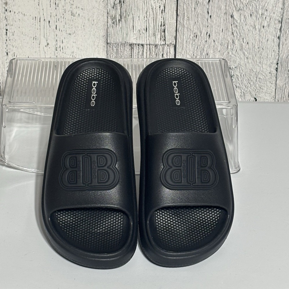 Bebe‎ Womens Black Sandals Size 6 With 3D Logo NWT Pool , Beach